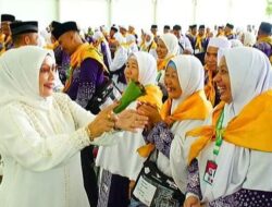 Plt Bupati Ellya Lepas 318 Calon Jemaah Haji Labuhanbatu Menuju Embarkasi Medan