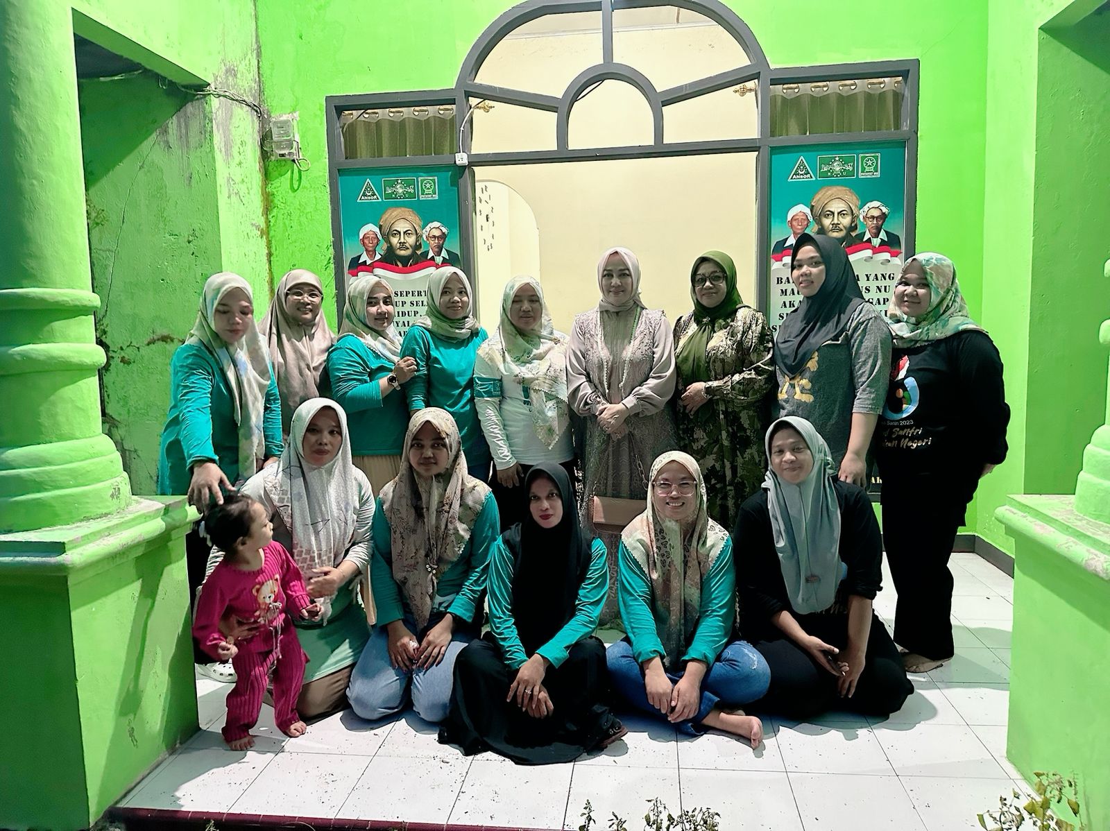 Momen Indah Idul Adha: Ketua I TP-PKK dan Tokoh Gorontalo Bersatu di Halal Bi Halal Desa Huidu