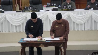 DPRD Gorontalo Tetapkan Raperda Pertanggungjawaban Pelaksanaan APBD 2023 Menjadi Perda