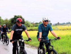 Sambil Gowes, Forkopimda Toba Sosialisasikan Pilkada Damai