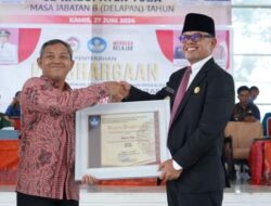 Bupati Toba Terima Penghargaan dari BPMP Sumut