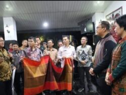 Masa Jabatan Berakhir, Forkopimda Lepas Pjs Bupati Toba