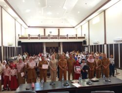 Penyerahan Bantuan Schoolkit untuk Korban Banjir di Kota Gorontalo: Kolaborasi Pemerintah Kota Gorontalo dan Kemendikbudristek