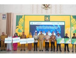 1.600 Nelayan Langkat Dapat Kartu BPJS dari Gubernur Bobby, Bupati Afandin: Bukti Negara Hadir Lindungi Rakyat