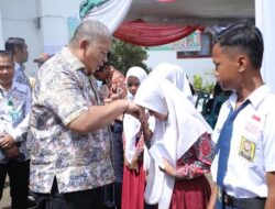 Pemkab Asahan Kembali Serahkan BPJS Kesehatan Gratis dan KIP di 4 Kecamatan