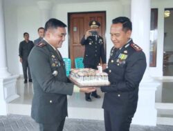 Dandim 1303 Bolmong Beri Kejutan Spesial untuk Kapolres Kotamobagu di Hari Bhayangkara ke-79