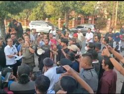 Eksekusi Pengosongan GPI Gagal, Wartawan Usir Sat Pol PP