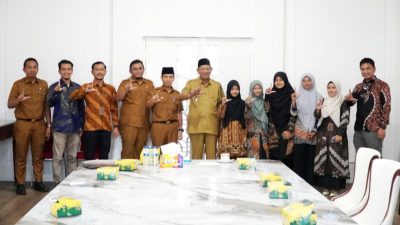 Syah Afandin Lepas Putri Langkat Wakili Sumut di MTQ Mahasiswa Nasional