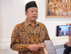 Serahkan Sertipikat Hak Pakai kepada Menteri Luar Negeri, Menteri Nusron: Langkah Amankan Aset Negara