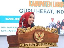 Bupati Labuhanbatu Hadiri Peringatan Hari Guru Nasional ke 80