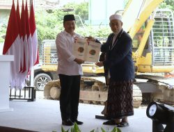 Serahkan 2.532 Sertipikat Tanah Wakaf dan Rumah Ibadah, Menteri Nusron Gagas Percepatan Sertipikasi melalui Kolaborasi