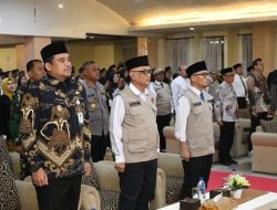 Konsolidasi Kesiapan Haji 2026, Gubernur Bobby Nasution Minta Petugas Fokus Pelayanan Optimal