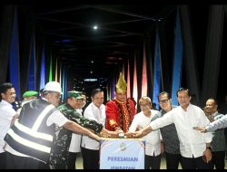 Gubernur Bobby Nasution Resmikan Jembatan Idano Noyo, Masyarakat Nias Sambut Gembira