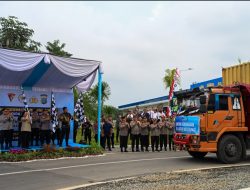 Gubernur Bobby Nasution Dampingi Kapolri Lepas Bantuan untuk Korban Bencana di Sumatera