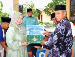 Wabup Langkat Tiorita Pimpin Safari Ramadhan di Salapian, Serahkan Hibah 40 Juta untuk Dua Masjid