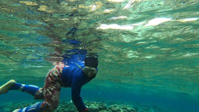 Para Perempuan Penantang Ombak Togean: Gigih Mencari Gurita Demi Keluarga