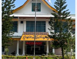 Bupati Langkat Siapkan 8 M Lebih untuk Perbaikan Jalan Kecamatan Secanggang, Syah Afandin : Rampung 2026