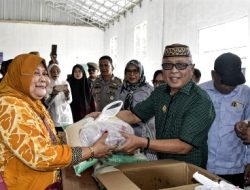 Pasar Murah Bersubsidi di Pulubala Diserbu Warga, Bupati Sofyan Puhi: Pemerintah Hadir Bantu Tekan Harga Pangan