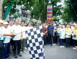 Jalan Santai Warnai Dies Natalis ke 40 UNA