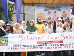Endang Syah Afandin Sumbang Sepeda, Meriahkan Peresmian Kampung Binaan Polres Langkat