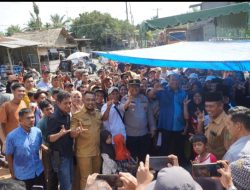 Bupati Syah Afandin Temui Massa Aksi Damai, Pastikan Jalan Air Hitam Jadi Prioritas Pemkab