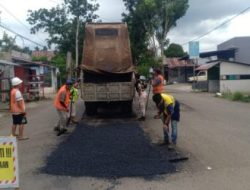 Mudahkan Mobilitas Warga, Pemkot Kotamobagu Perbaiki Ruas Jalan Zakaria Imban