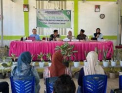Camat Buka Sosialisasi Pengelolaan Keuangan Desa Pontodon Timur, Tekankan Transparansi dan Akuntabilitas