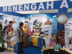 Siswa SMAN 12 Medan Latih Wirausaha Lewat Kompos, Baju Ulos & Hidroponik di PRSU