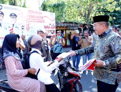Ribuan Bendera Merah Putih Dibagikan Pemkab Asahan Jelang HUT ke 81 Kemerdekaan RI