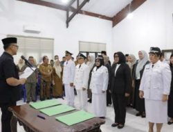 Atas Nama Wali Kota, Sekda Kotamobagu Lantik 20 Pejabat Eselon III dan IV
