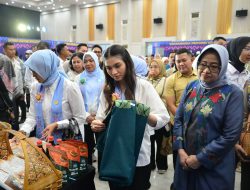 Dampingi Selvi Ananda, Wagub Idah Syahidah Apresiasi Dukungan SERUNI KMP untuk UMKM Gorontalo