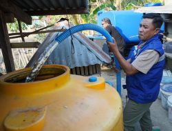 Haris S. Tome Turun Langsung, Bantuan Air Bersih Disalurkan ke 10 Titik di Bongohulawa
