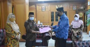Camat Mananggu Diberi Amanat Sebagai Penjabat Kades Buti, Ini Pesan Sekda