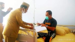 Dirawat Dirumah Sakit, Ridwan Yasin Tetap Berikan Pelayanan