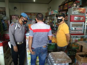 Polsek Cikedung Tindak Tegas Pedagang Bandel