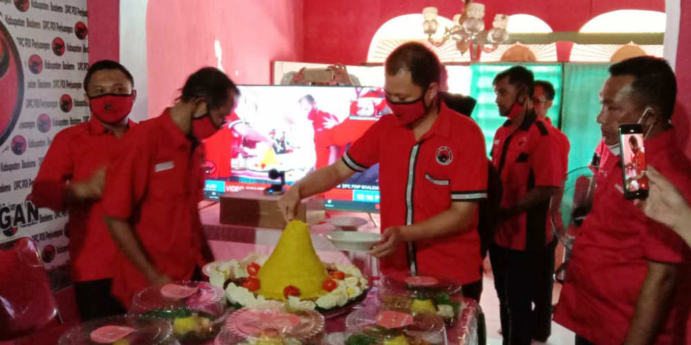 DPC PDI-Perjuangan Boalemo Rayakan HUT Partai Bersama Anak Yatim, Sopir dan Nelayan