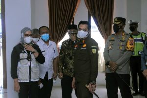 Ketua DPRD H. Syaefudin dan Forkopimcam Gelar Vaksinasi